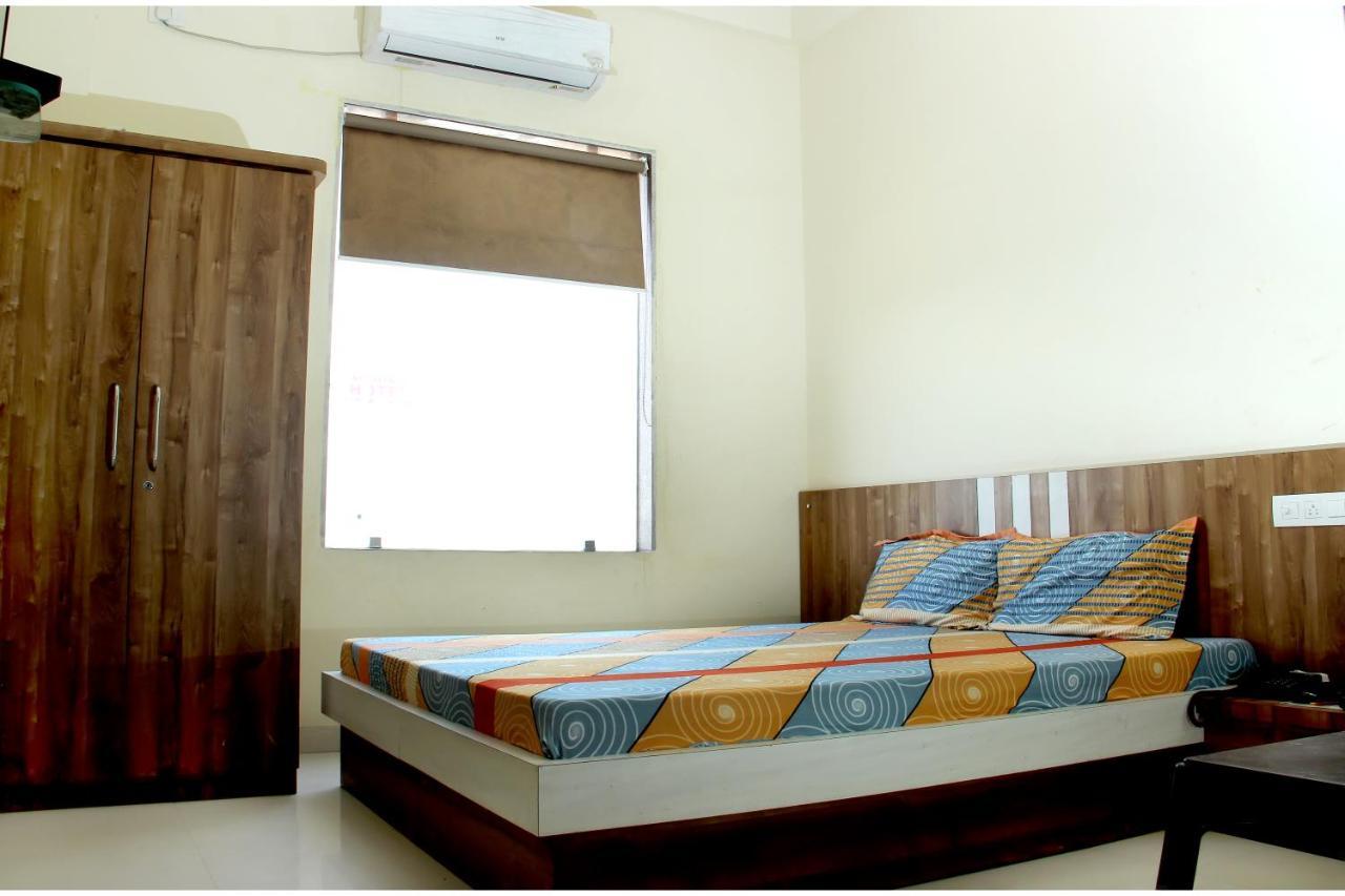 Athitya Hotel And Resort Sikar Exterior foto